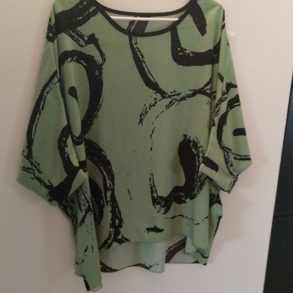Stylish Green and Black Women's Blouse